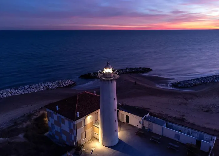 Cozy With Outdoor Pool-beahost Апартаменти